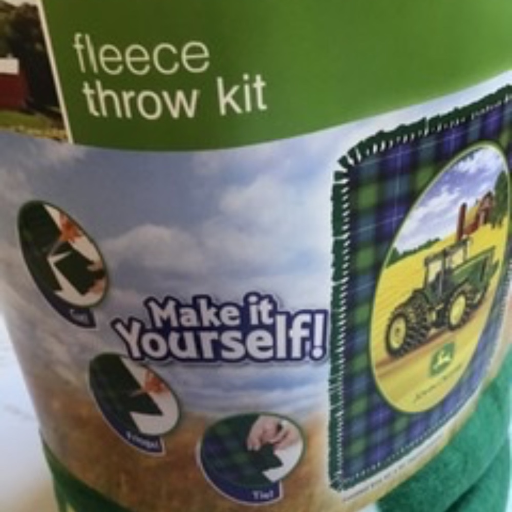John Deere Fleece Blanket Kit